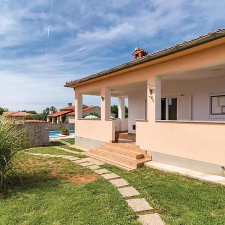 Vikendica Valtura Xlvii