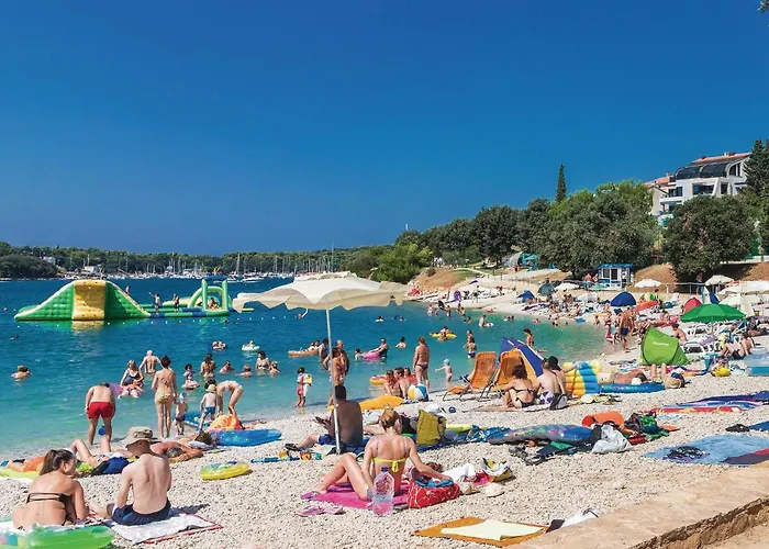 Valtura Xlvii Vikendica