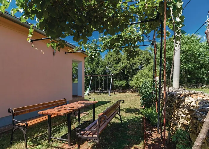 Vikendica Valtura Xlvii *