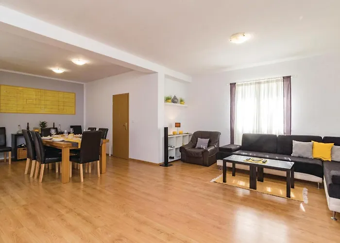 Vikendica Valtura Xlvii