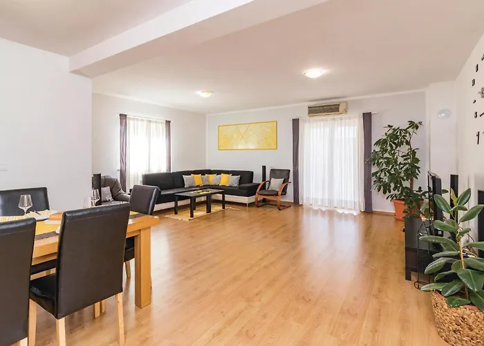 Valtura Xlvii Liznjan